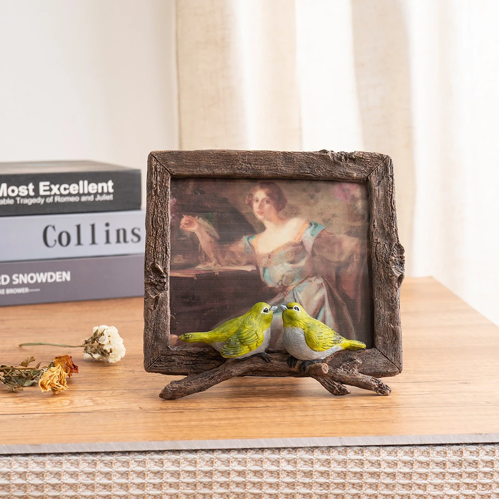 Bird Photo Frame Vintage Display Stand American Style Home Decor for Desktop Bedroom Retro Picture Frame Resin Craft Ornament
Bird Photo Frame Vintage Display Stand American Style Home Decor for Desktop Bedroom Retro Picture Frame Resin Craft Ornament
