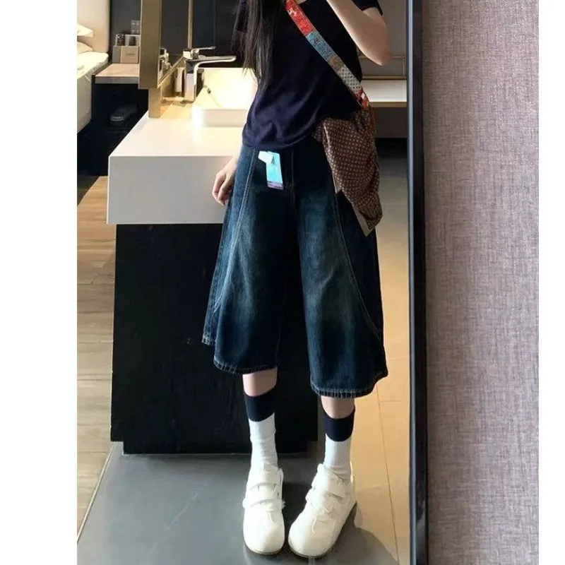 plus Size High Waist Straight Leg Blue Jeans Shorts Women's Summer Loose Slimming Wide Leg Mid-Length Pants
plus Size High Waist Straight Leg Blue Jeans Shorts Women's Summer Loose Slimming Wide Leg Mid-Length Pants