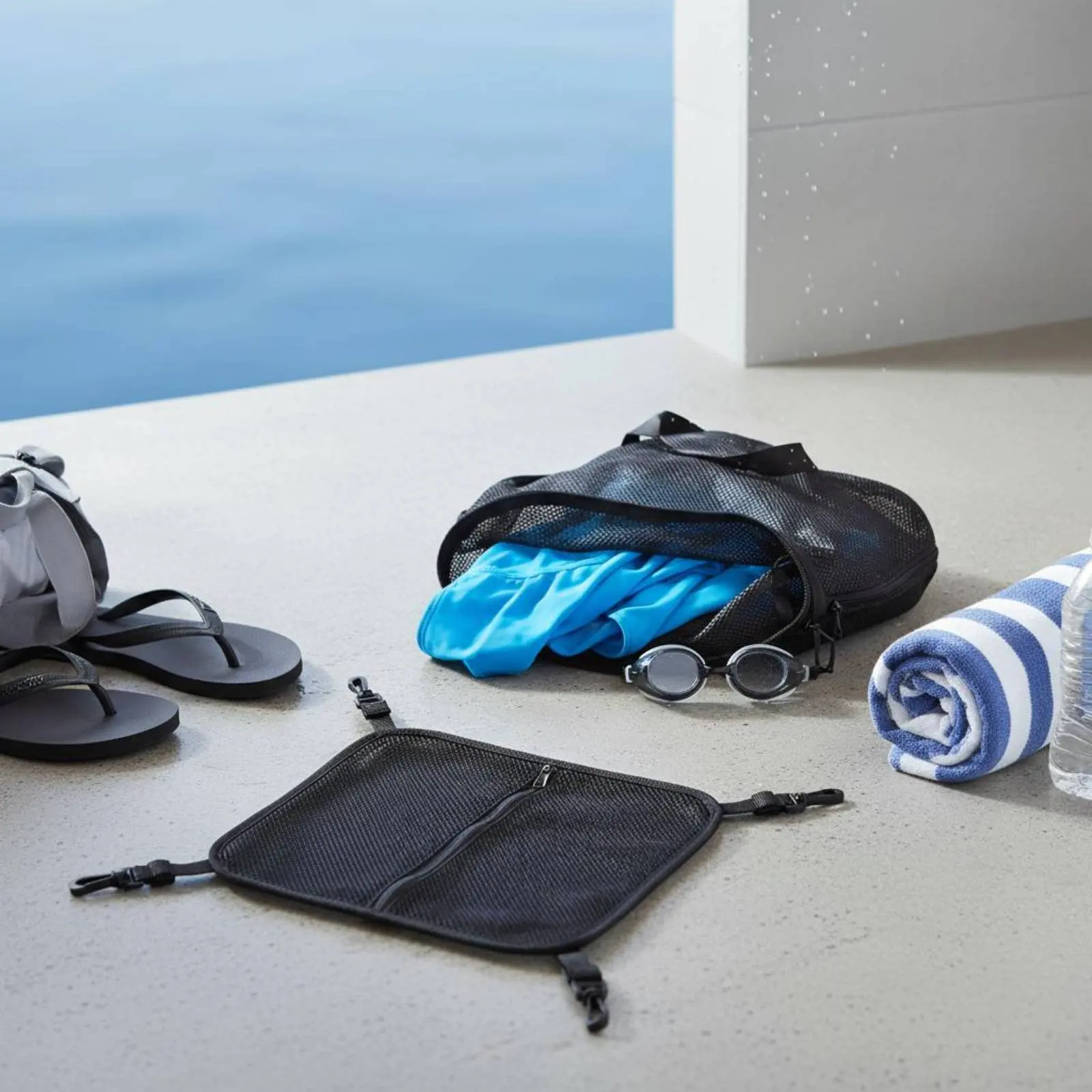 SUP Mesh Storage Bag Large Capacity Paddleboard Deck Bag Long-Lasting Oxford Material Stable Fit for Paddleboarding, Swimming
SUP Mesh Storage Bag Large Capacity Paddleboard Deck Bag Long-Lasting Oxford Material Stable Fit for Paddleboarding, Swimming