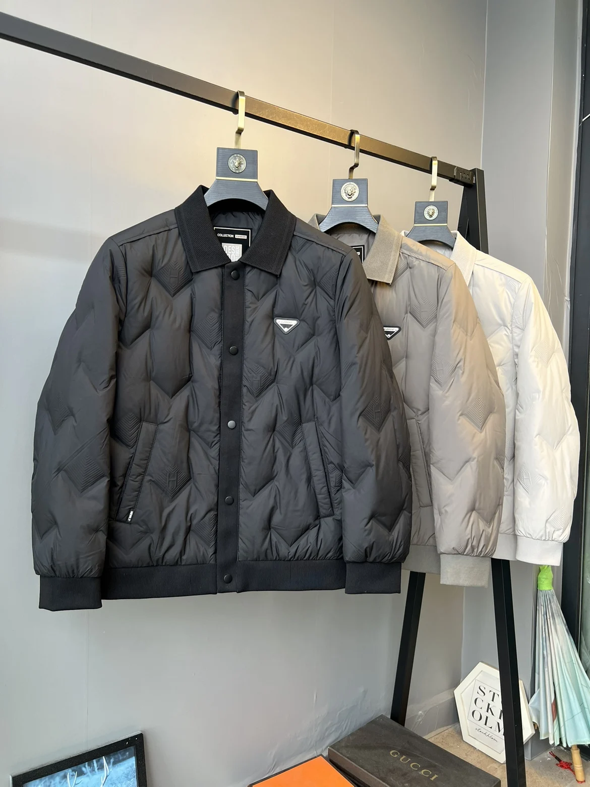 Мужская пуховая куртка премиум-класса 90 Du: новая, теплая, для повседневной носки и деловых поездок, укороченная, для зимы
Мужская пуховая куртка премиум-класса 90 Du: новая, теплая, для повседневной носки и деловых поездок, укороченная, для зимы