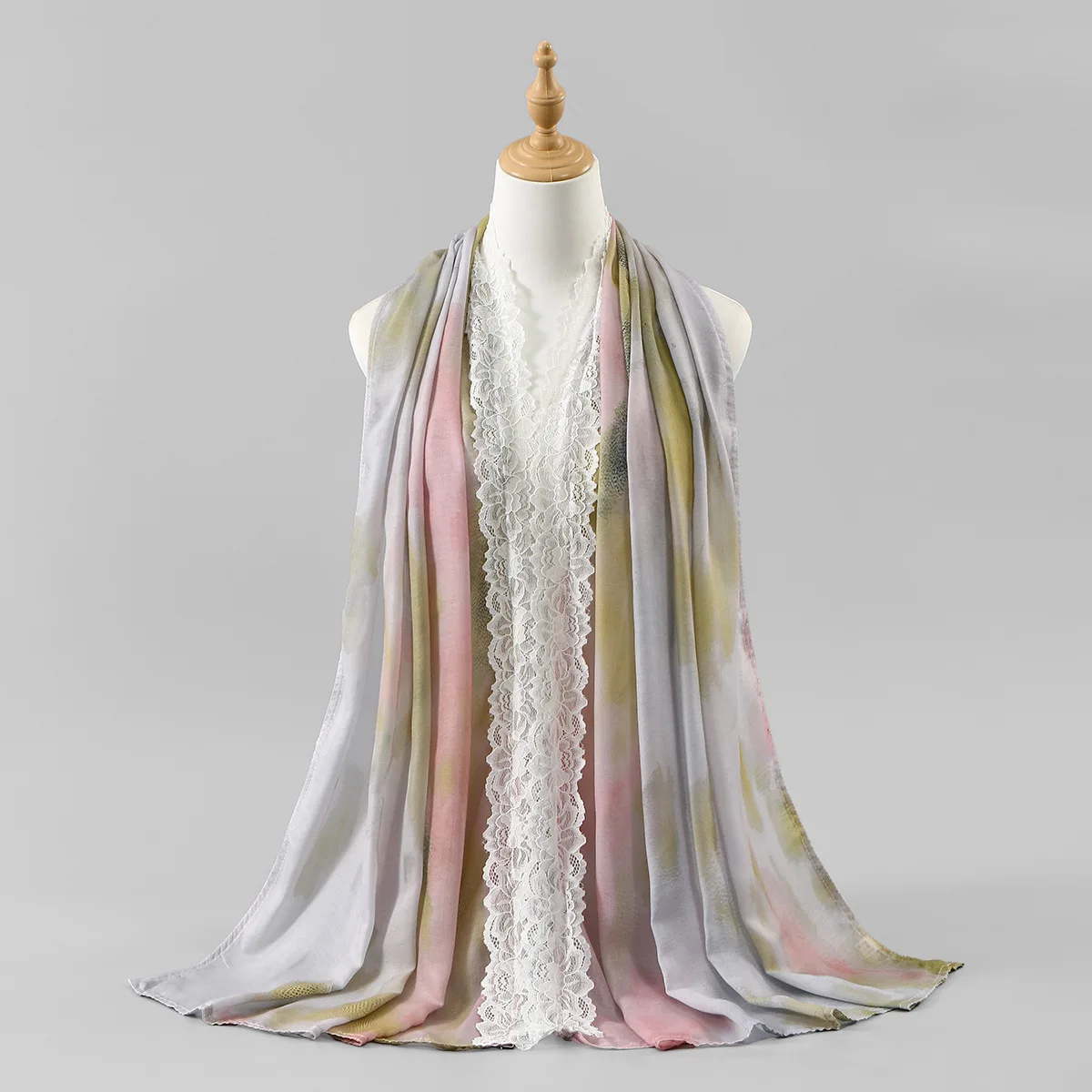 Muslim Women Gradient Color Scarf Lace Wide Border Digital Print Long Wrap Fashion Shawl Headscarf Turbante Mujer Accessory
Muslim Women Gradient Color Scarf Lace Wide Border Digital Print Long Wrap Fashion Shawl Headscarf Turbante Mujer Accessory