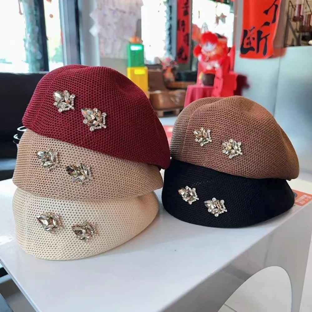 Summer breathable rhinestone beret women's trendy hat versatile beret duckbill hat looks small
Summer breathable rhinestone beret women's trendy hat versatile beret duckbill hat looks small