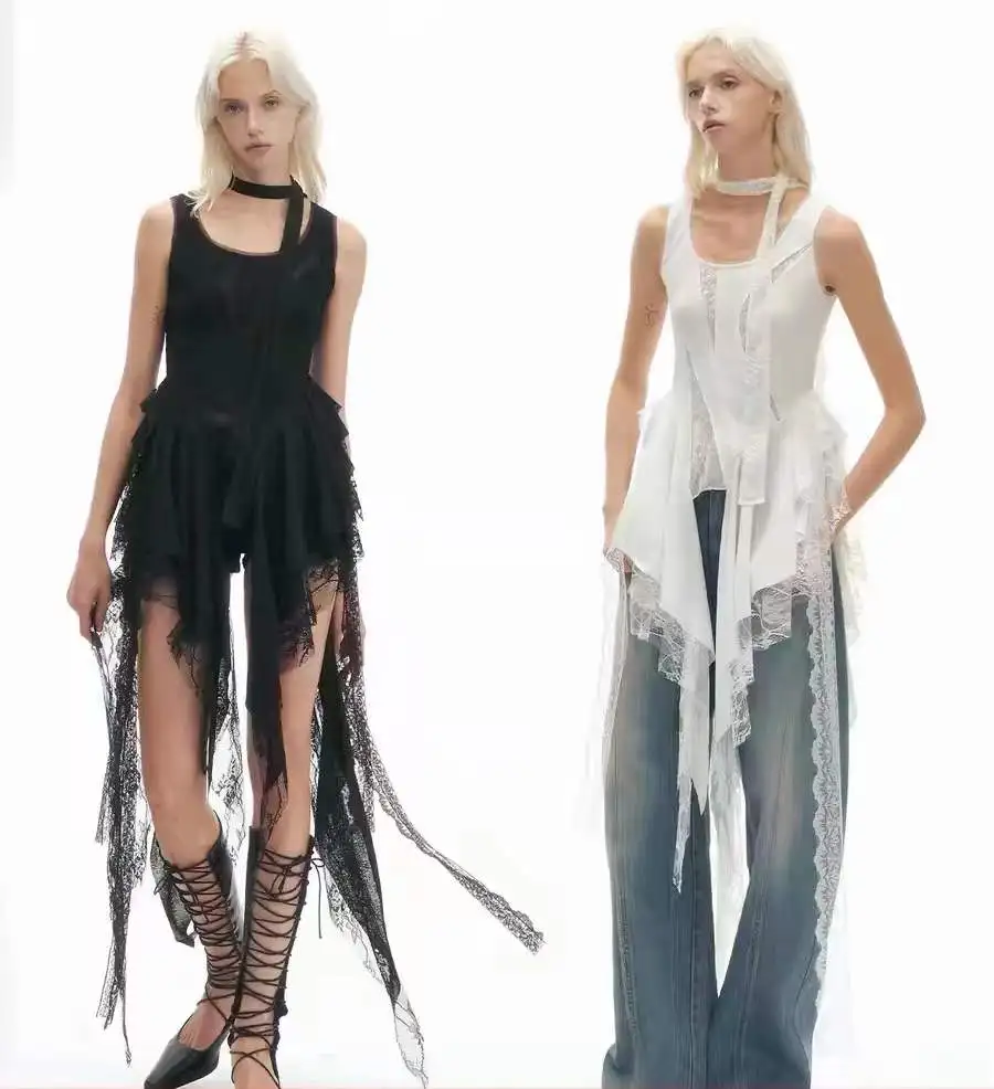 High Quality 2026 Women Gothic Lace Asymmetrical Hem Top Halter Neck Sleeveless Ruffle Trim Y2K Streetwear Party Club Tops
High Quality 2026 Women Gothic Lace Asymmetrical Hem Top Halter Neck Sleeveless Ruffle Trim Y2K Streetwear Party Club Tops