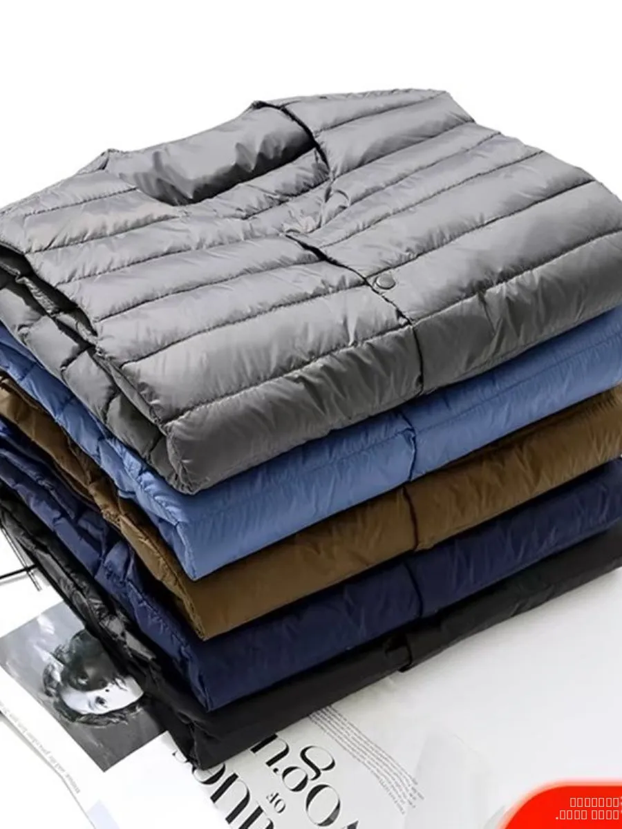 Lightweight ort Men's down Jaet round Ne Vest Warm Du Feather Outerwear Vest Thin Urban Sle Winter Coat
Lightweight ort Men's down Jaet round Ne Vest Warm Du Feather Outerwear Vest Thin Urban Sle Winter Coat