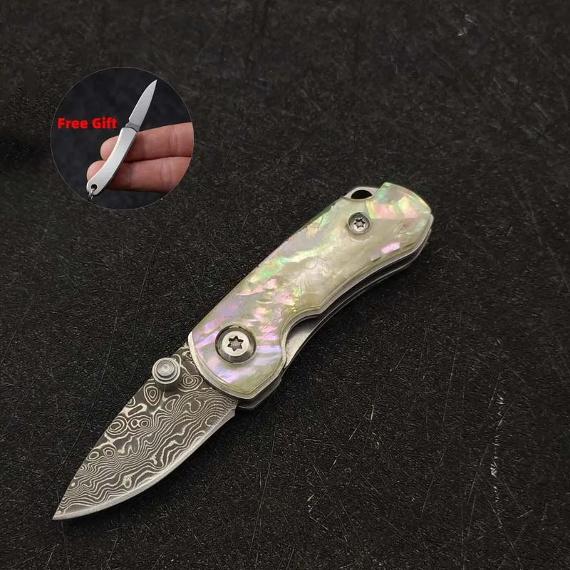 EDC knife Damascus steel Mini folding knife high hardness Outdoor portable tool knives Resin colored handle
EDC knife Damascus steel Mini folding knife high hardness Outdoor portable tool knives Resin colored handle