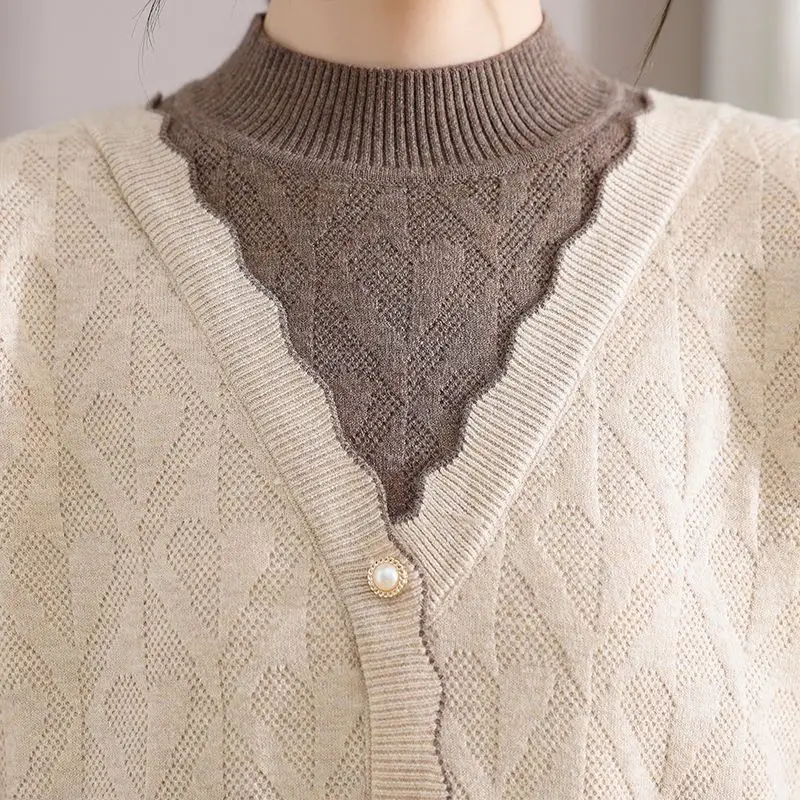 Wool Pullover Sweater For Women Autumn Winter Fashion Half Turtleneck Knit Jumper Lady Thicken Warm Soft Sweater Fake Two-Piece
Wool Pullover Sweater For Women Autumn Winter Fashion Half Turtleneck Knit Jumper Lady Thicken Warm Soft Sweater Fake Two-Piece