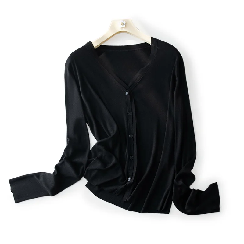 2023 Summer New Sweater Mulberry Silk Knitted Long-sleeved Cardigan Smooth Comfortable Women Top Coat Knitted Cardigan
2023 Summer New Sweater Mulberry Silk Knitted Long-sleeved Cardigan Smooth Comfortable Women Top Coat Knitted Cardigan