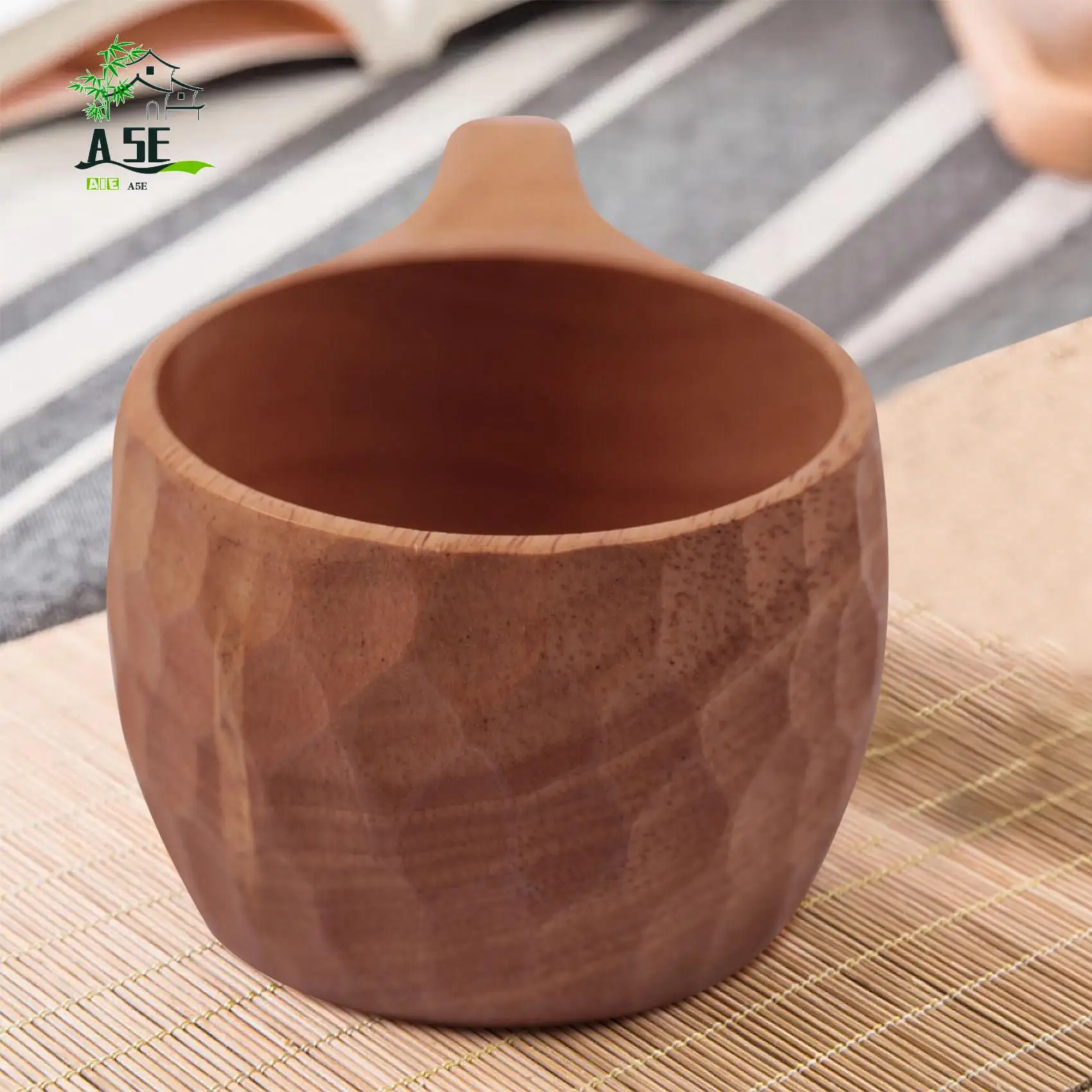 A05E-2PC Nordic Style Handmade Wooden Cups Finnish Traditional Outdoor 200Ml Wood Wine Mugs Elephant Coffee Cups For Gifts
A05E-2PC Nordic Style Handmade Wooden Cups Finnish Traditional Outdoor 200Ml Wood Wine Mugs Elephant Coffee Cups For Gifts