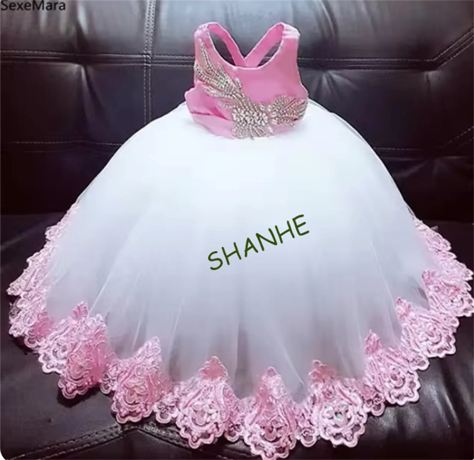 New baby girls birthday party dress pink applique lace crystal infant toddler clothes tutu dress
New baby girls birthday party dress pink applique lace crystal infant toddler clothes tutu dress