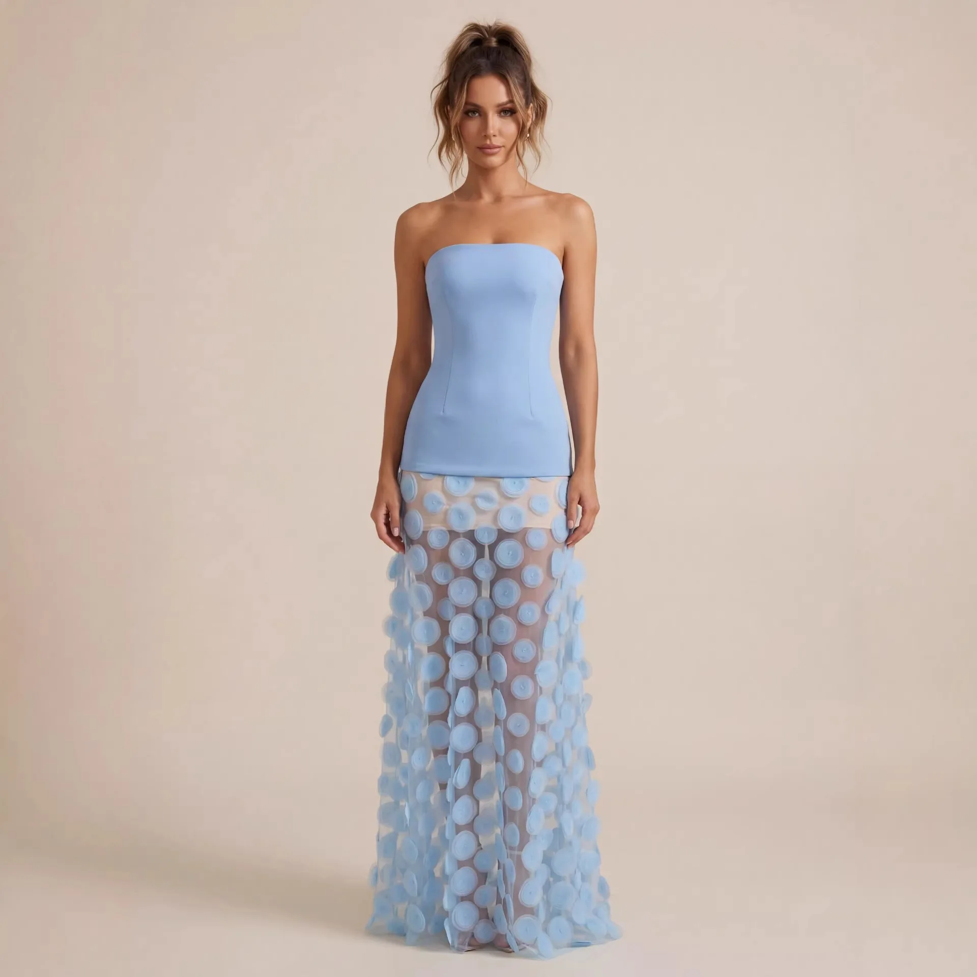 2026 New Elegant Blue Strapless Dot Mesh Maxi Dress Sleeveless Polka Dot A-Line Dresses Bodycon Women's Party Evening Long Gowns
2026 New Elegant Blue Strapless Dot Mesh Maxi Dress Sleeveless Polka Dot A-Line Dresses Bodycon Women's Party Evening Long Gowns