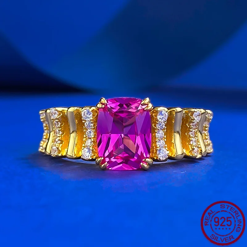 New S925 Silver Plated Exquisite Atmosphere Red Tourmaline 6 * 8 Fat Square Ring Fashion Single Item Wedding Jewelry
New S925 Silver Plated Exquisite Atmosphere Red Tourmaline 6 * 8 Fat Square Ring Fashion Single Item Wedding Jewelry