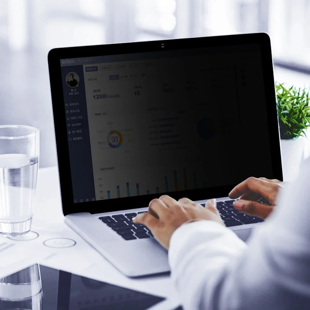 Anti Peeping Film For A2289 A2251 A2179 Laptop Privacy Shield Front Clear Side Darkened Scratch Resistant Glare Protection
Anti Peeping Film For A2289 A2251 A2179 Laptop Privacy Shield Front Clear Side Darkened Scratch Resistant Glare Protection