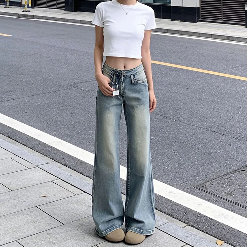 Retro American Flared Jeans Women's Spring Autumn New Personality Fashionable Wide Leg High Waist Denim Pants Trendy
Retro American Flared Jeans Women's Spring Autumn New Personality Fashionable Wide Leg High Waist Denim Pants Trendy