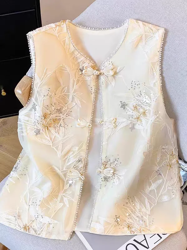 2026 New Chinese Style Vest Women Petite Sleeveless Summer Top V Collar Frog Buttons Elegant Short Cardigan
2026 New Chinese Style Vest Women Petite Sleeveless Summer Top V Collar Frog Buttons Elegant Short Cardigan