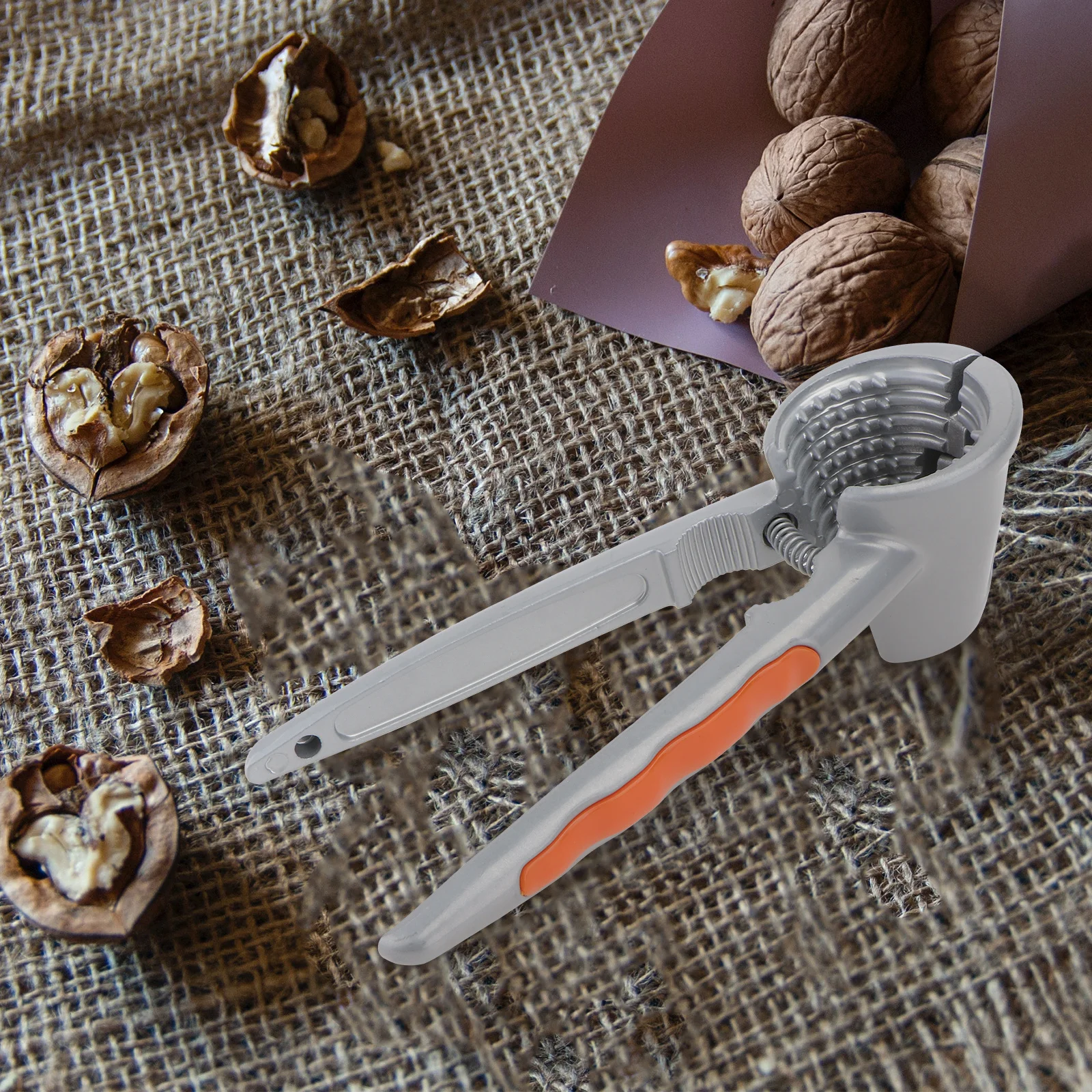 1pc Walnut Clip Premium Aluminium Alloy Multifunctional Nutcracker For Walnuts Pecans Almonds Hazelnuts Kitchen Tool Clips
1pc Walnut Clip Premium Aluminium Alloy Multifunctional Nutcracker For Walnuts Pecans Almonds Hazelnuts Kitchen Tool Clips