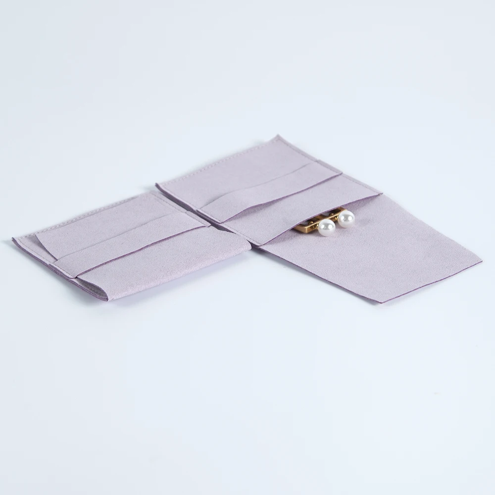 10Pcs 8x8cm Small Size Microfiber Strip Bag Jewelry File Pouch Diamond Rings Stud Crystal Pendant Bracelet Packaging Trinkets 
10Pcs 8x8cm Small Size Microfiber Strip Bag Jewelry File Pouch Diamond Rings Stud Crystal Pendant Bracelet Packaging Trinkets
