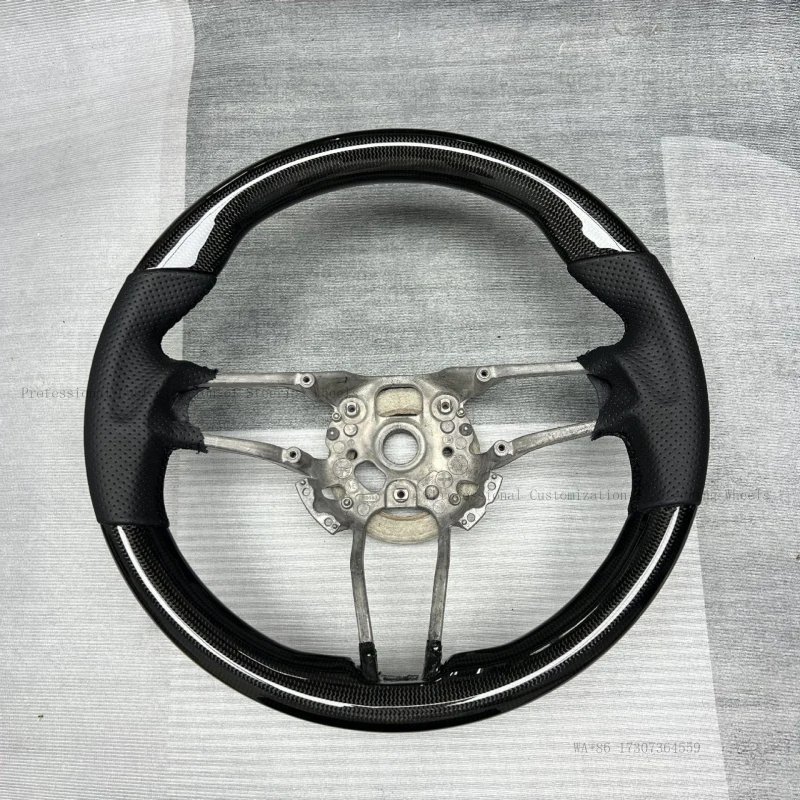 Custom carbon fiber suitable for Porsche Macan, Cayenne, Panamera steering wheel processing
Custom carbon fiber suitable for Porsche Macan, Cayenne, Panamera steering wheel processing