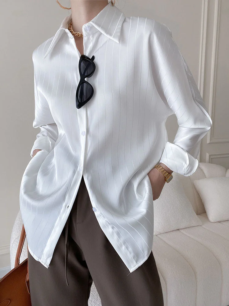 Casual Women Striped Big Size Khaki Blouse New Lapel Long Sleeve Loose Fit Shirt Fashion Tide Spring Autumn 2022 C991
Casual Women Striped Big Size Khaki Blouse New Lapel Long Sleeve Loose Fit Shirt Fashion Tide Spring Autumn 2022 C991