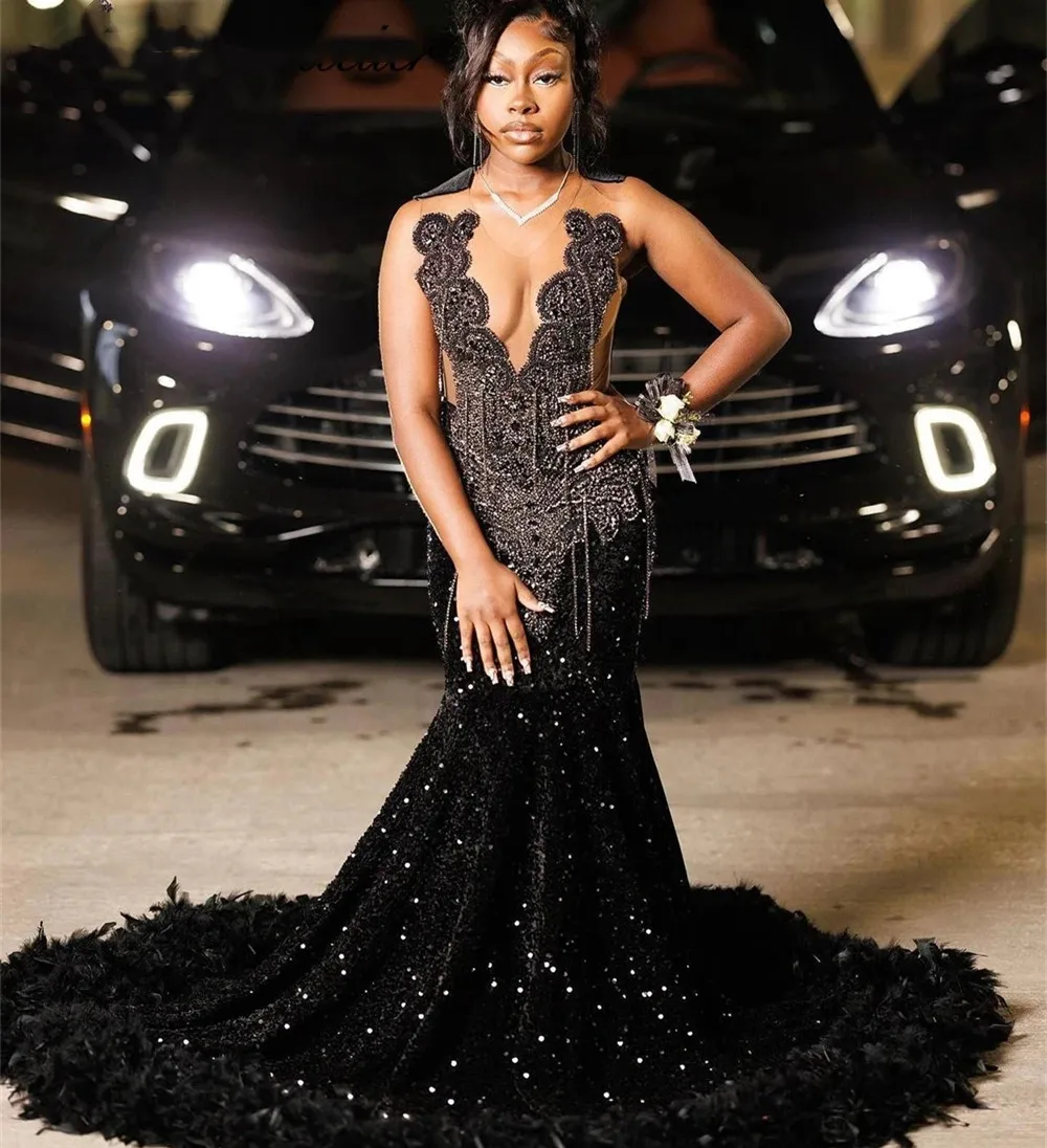 Charming Black Crystal Prom Dresses Velvet Sequins Mermaid Sexy Black Girl Formal Evening Night Party Gowns Feathers Customized
Charming Black Crystal Prom Dresses Velvet Sequins Mermaid Sexy Black Girl Formal Evening Night Party Gowns Feathers Customized