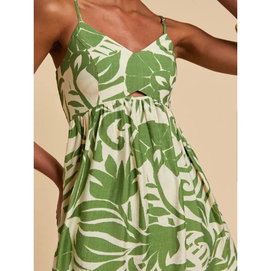 【New style】 TRVLCHIC Woven Printed Spaghetti Strap Mini Dress For Women, Vacation Style, Woven Graphic Printed, Casual Summer V
【New style】 TRVLCHIC Woven Printed Spaghetti Strap Mini Dress For Women, Vacation Style, Woven Graphic Printed, Casual Summer V
