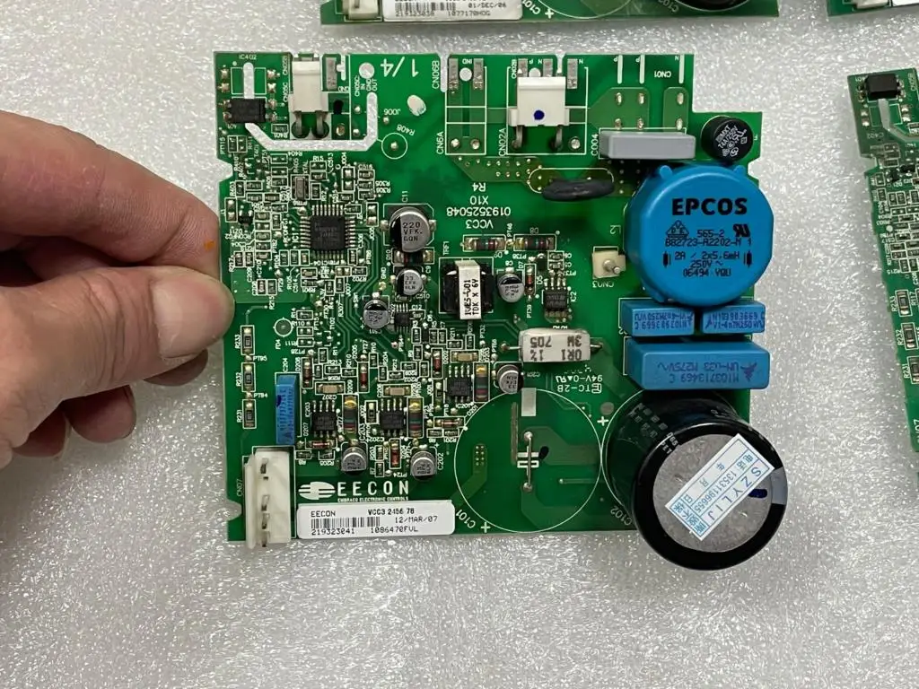 100% for VCC3 2456 95 0193525078 0193525047 used board and good work
100% for VCC3 2456 95 0193525078 0193525047 used board and good work