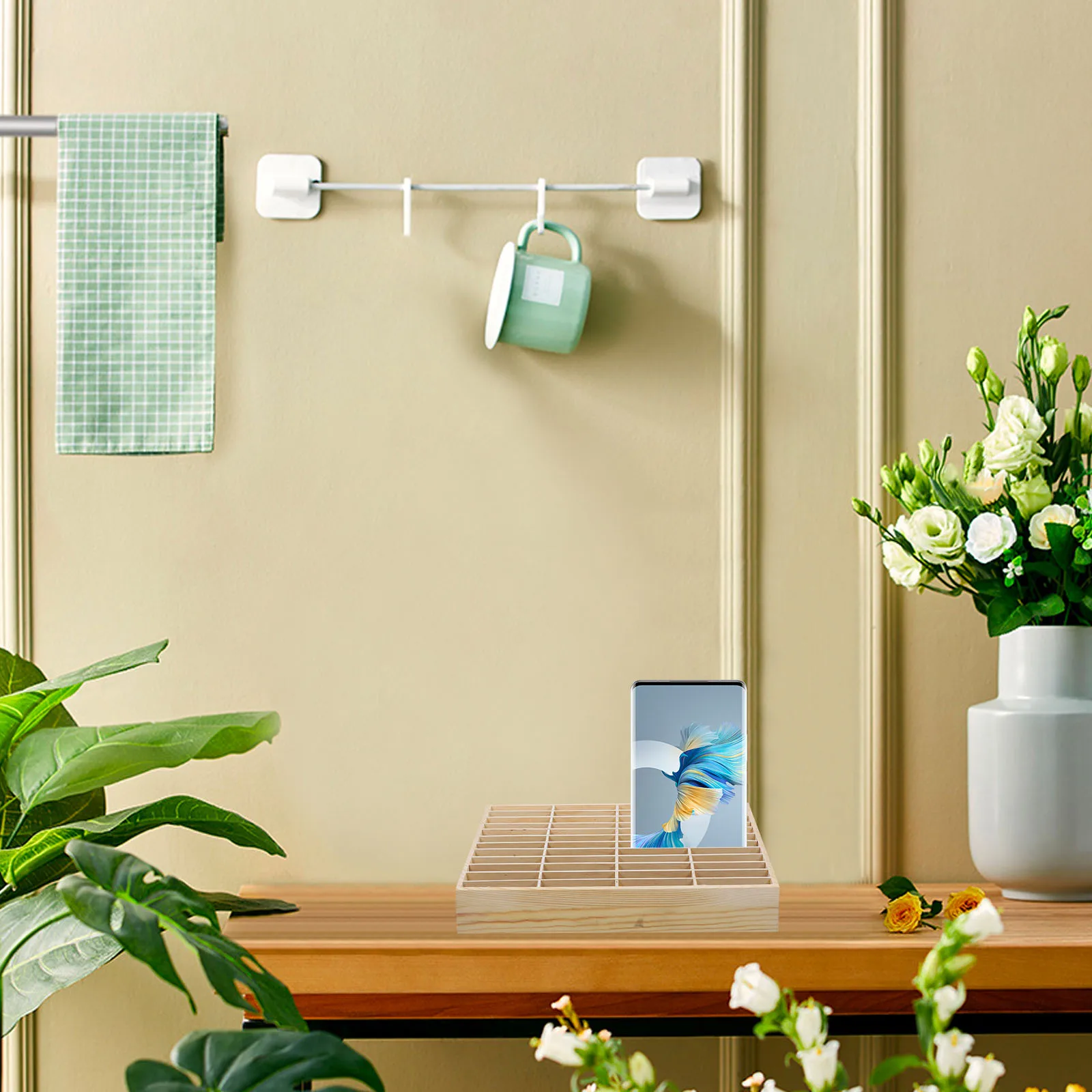 Cell Organizing Cubes Phone Mobile Phones Storage Holder Organizer Portable Office
Cell Organizing Cubes Phone Mobile Phones Storage Holder Organizer Portable Office