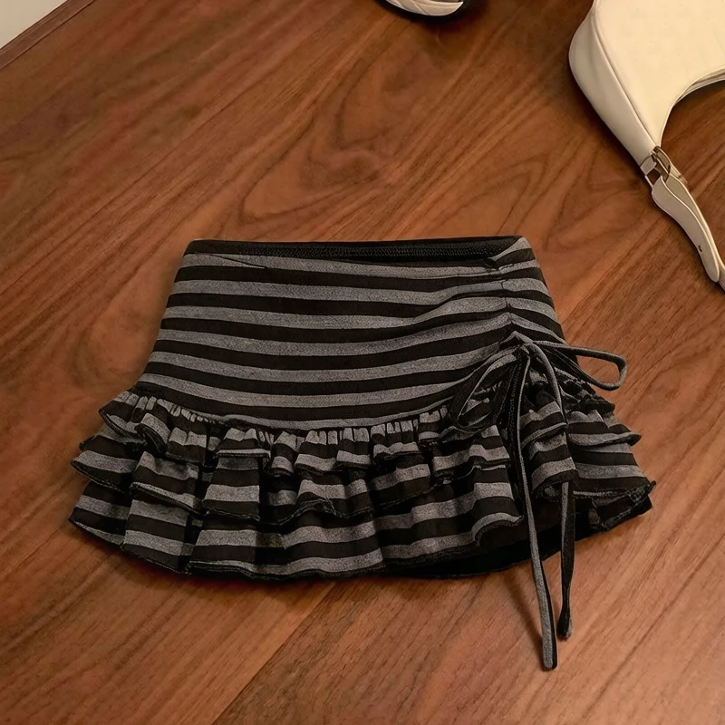 Casual Black And Gray Striped Skirt Side Drawstring Lace Ruffled Cake Skirt Sweet And Cool Universal Joker Basic Overskirt
Casual Black And Gray Striped Skirt Side Drawstring Lace Ruffled Cake Skirt Sweet And Cool Universal Joker Basic Overskirt