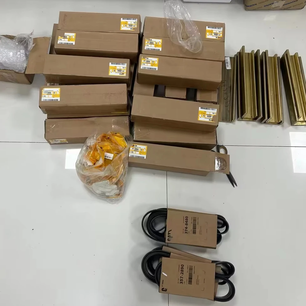 CAT Engine Spare Parts 3066 3304 3306 C4.4 C6.4 C6.6 C7 C9 C10 C13 C15 C18 Overhaul Repair Kit
CAT Engine Spare Parts 3066 3304 3306 C4.4 C6.4 C6.6 C7 C9 C10 C13 C15 C18 Overhaul Repair Kit
