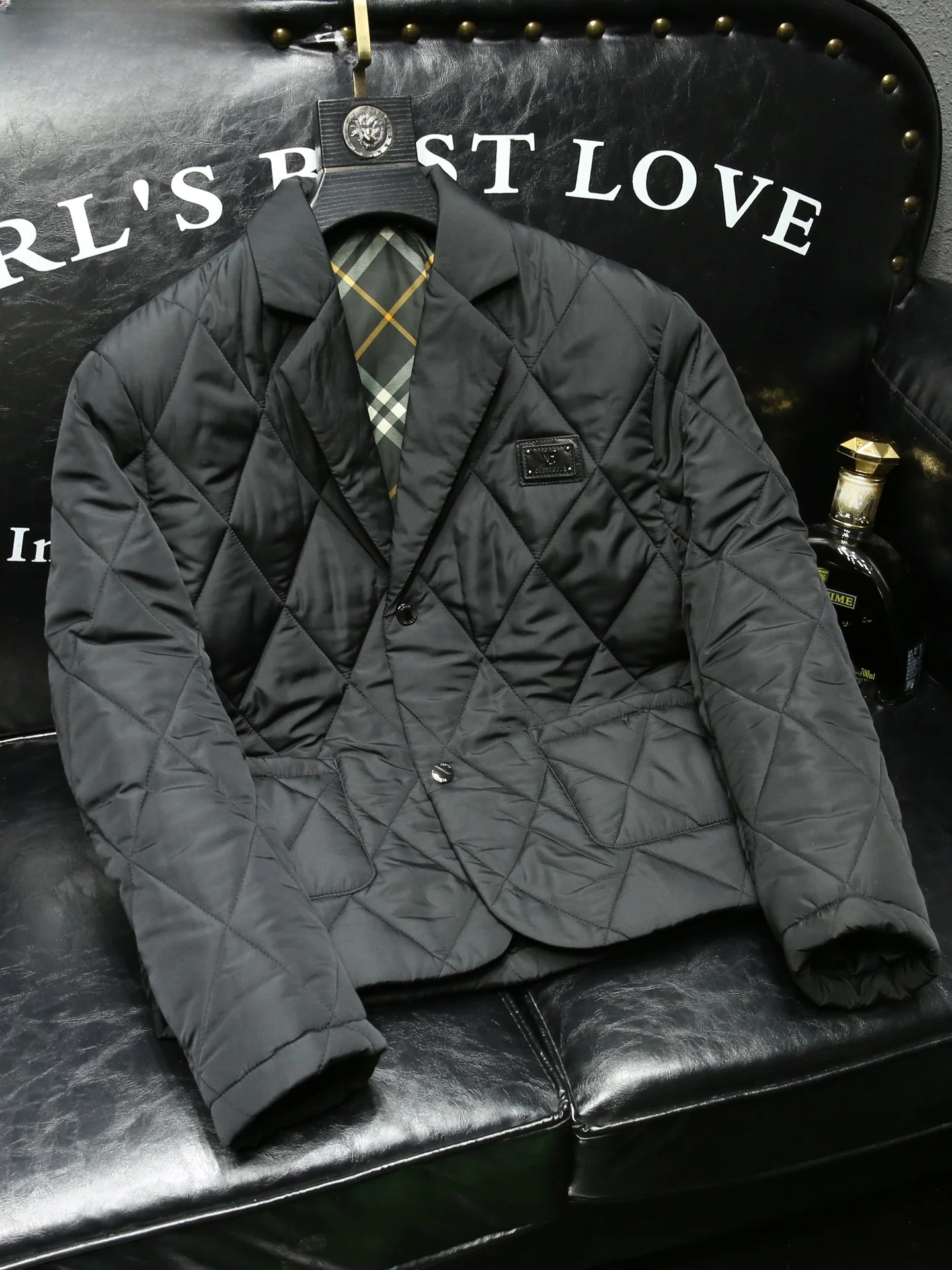 Faionable Slim Fit Men's Cotton Suit Jaet High End Luxury Trendy Autumn Winter New Arrival Busin Casual Polyester Fiber
Faionable Slim Fit Men's Cotton Suit Jaet High End Luxury Trendy Autumn Winter New Arrival Busin Casual Polyester Fiber