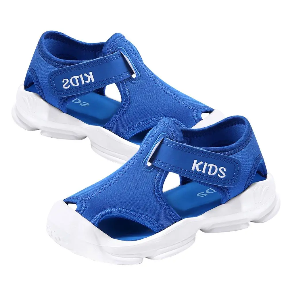 Baotou Beach Sandals Flat Heel Cool Children Shoes Simple Kids Closed-toe Sports
Baotou Beach Sandals Flat Heel Cool Children Shoes Simple Kids Closed-toe Sports