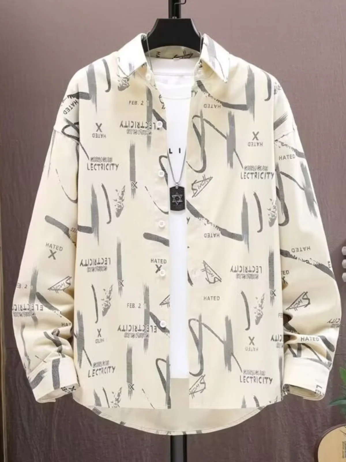 Модная мужская футболка с длинным рукавом, принтом, повседневного свободного кроя, стильный дизайн для пар, удобная, дышащая, летняя футболка
Модная мужская футболка с длинным рукавом, принтом, повседневного свободного кроя, стильный дизайн для пар, удобная, дышащая, летняя футболка