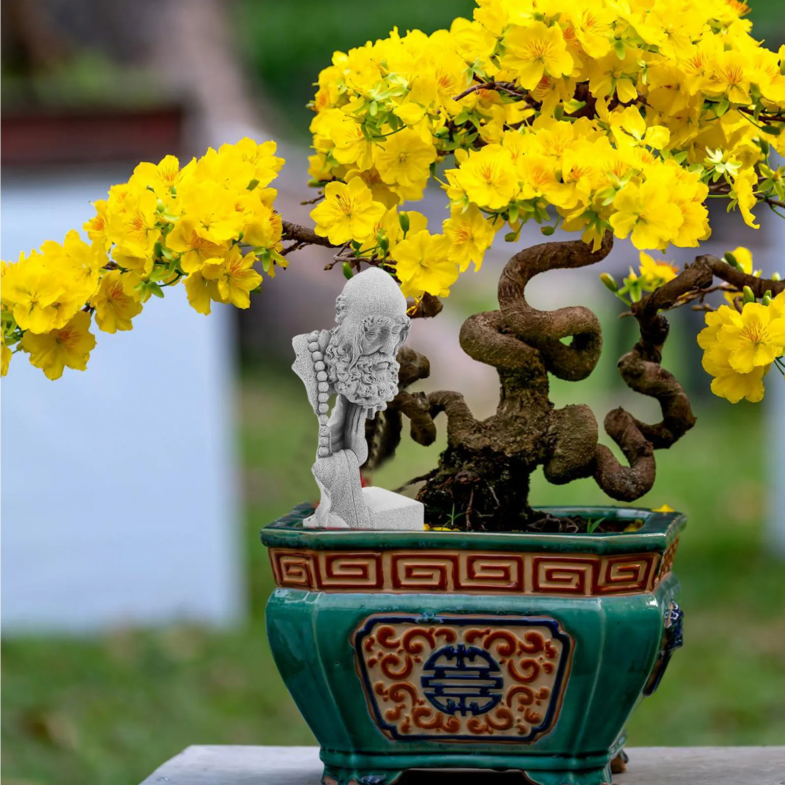 Stone Buddha Statue Small Chinese Style Garden Decor Outdoor Tabletop Ornament Meditation Relaxation
Stone Buddha Statue Small Chinese Style Garden Decor Outdoor Tabletop Ornament Meditation Relaxation