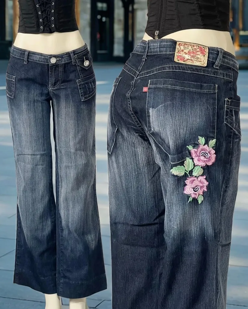 High Street Classic Washed Solid Baggy Jeans Pocket Embroidery Flower Design Wide Leg Pants Y2k Fashionable Flare Jeans
High Street Classic Washed Solid Baggy Jeans Pocket Embroidery Flower Design Wide Leg Pants Y2k Fashionable Flare Jeans