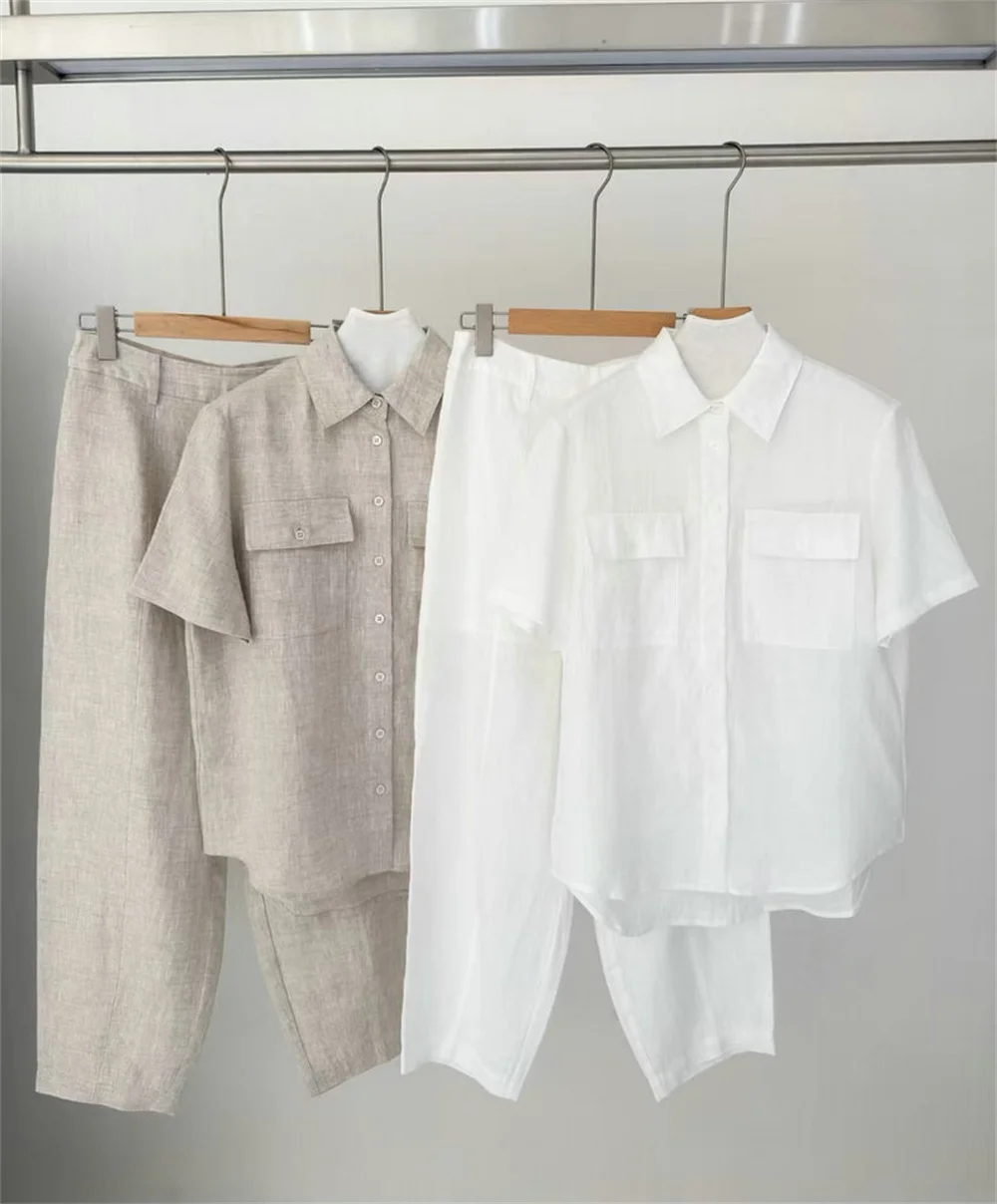 Женский льняной костюм из двух предметов: рубашка с коротким рукавом и брюки, однотонный
Женский льняной костюм из двух предметов: рубашка с коротким рукавом и брюки, однотонный