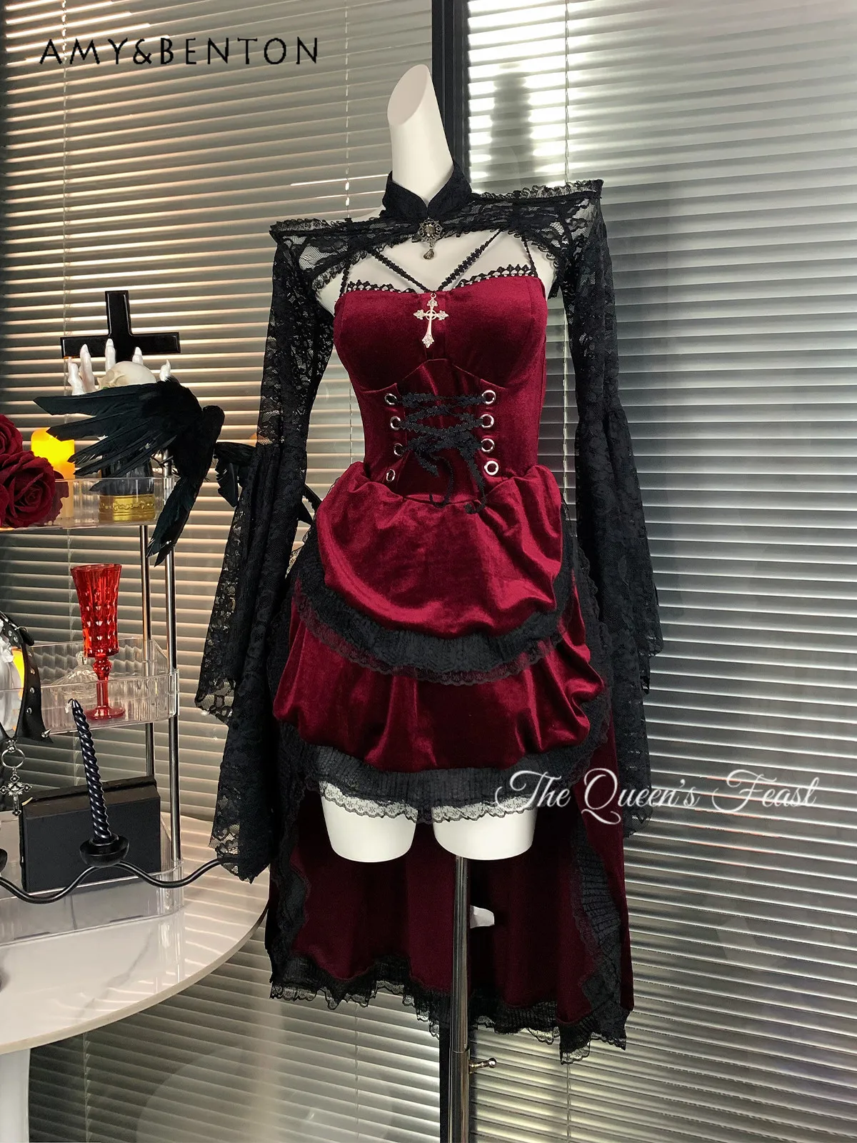 Women Summer New Dark Alternative Gothic Red Velvet Irregular Mini Dress with Black Sheer Shawl 2Pcs Outfit for Party Daily
Women Summer New Dark Alternative Gothic Red Velvet Irregular Mini Dress with Black Sheer Shawl 2Pcs Outfit for Party Daily