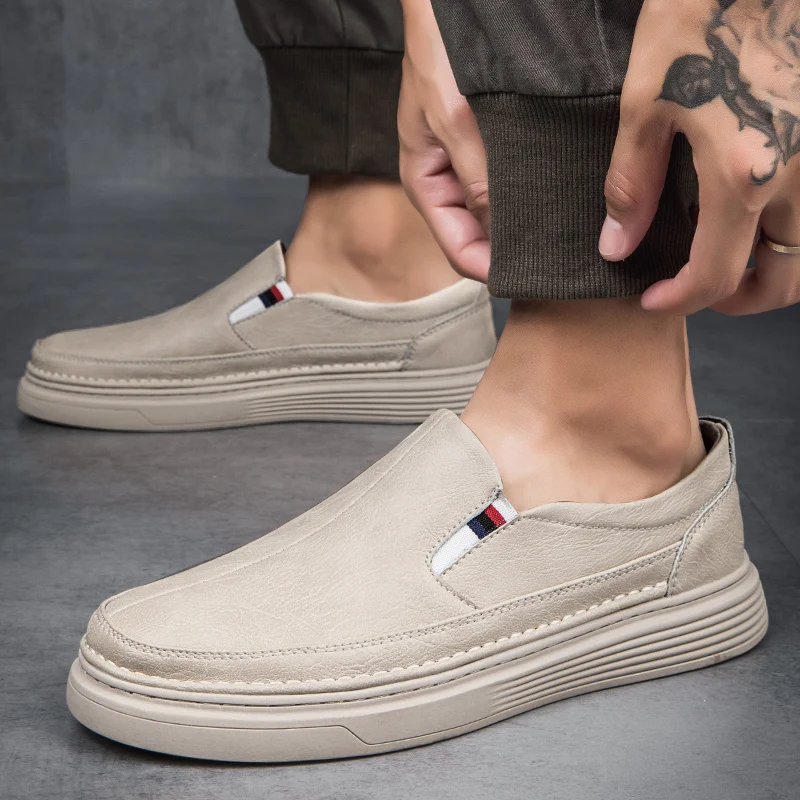 BDVE vintage Style Mens Loafers Genuine Leather Shoes Fashion Summer Men Driving Footwear Classic Retro Casual Shoes New Comfy F
BDVE vintage Style Mens Loafers Genuine Leather Shoes Fashion Summer Men Driving Footwear Classic Retro Casual Shoes New Comfy F