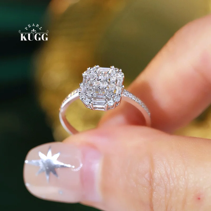 Кольца KUGG из 100% белого золота 18 карат, элегантный блестящий дизайн, обручальное кольцо с настоящим натуральным бриллиантом 0,50 карата для женщин, роскошные ювелирные изделия
Кольца KUGG из 100% белого золота 18 карат, элегантный блестящий дизайн, обручальное кольцо с настоящим натуральным бриллиантом 0,50 карата для женщин, роскошные ювелирные изделия
