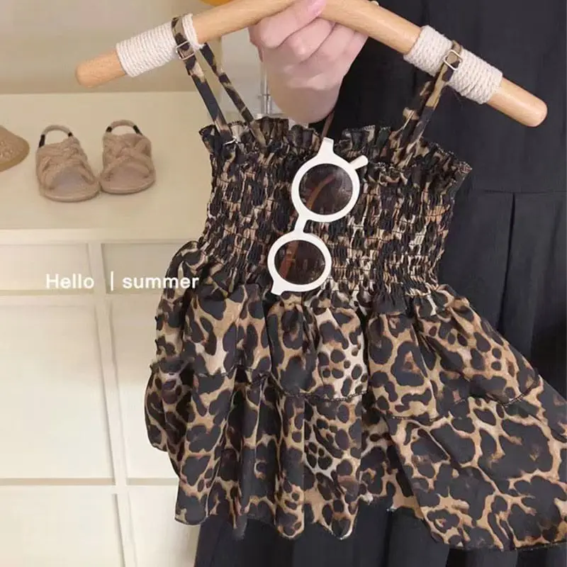 Baby Girls' summer dress new Korean version children's strapless leopard print dress
Baby Girls' summer dress new Korean version children's strapless leopard print dress