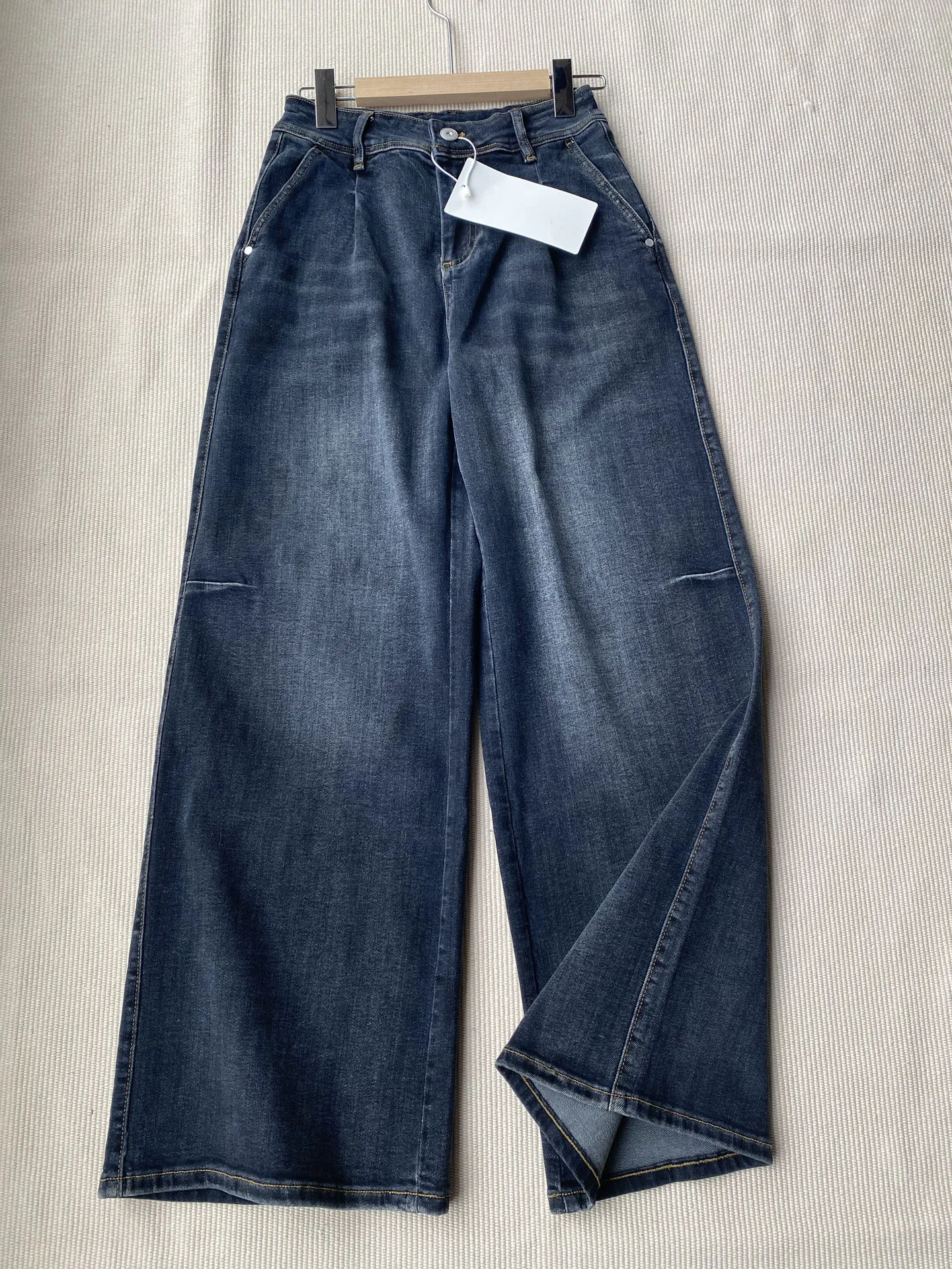 2024 Early Autumn New Style Fashion Casual Versatile High Waist Slim Jeans Casual Pants Women
2024 Early Autumn New Style Fashion Casual Versatile High Waist Slim Jeans Casual Pants Women