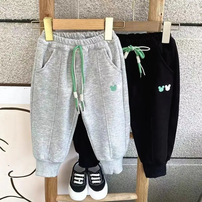 Children's winter pants for spring and autumn wear men's and women's winter one-piece plus plush thick sweatpants, sports pants
Children's winter pants for spring and autumn wear men's and women's winter one-piece plus plush thick sweatpants, sports pants
