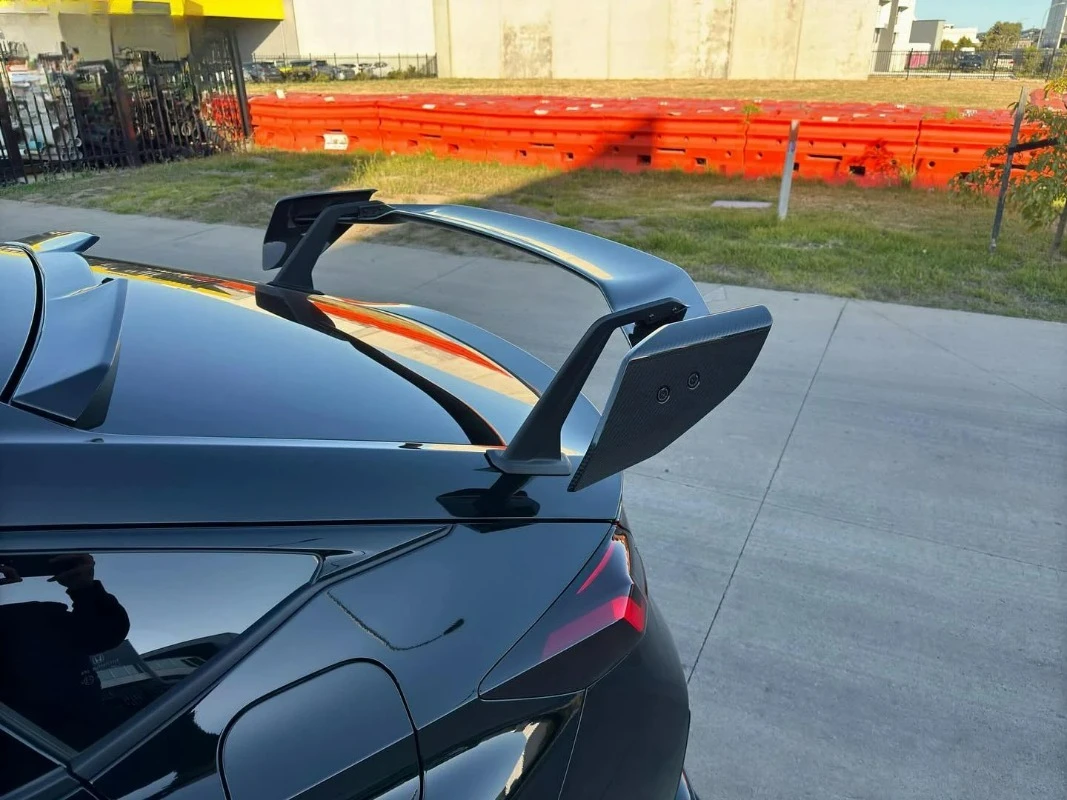 Прецизионный задний спойлер FORHonda Civic FL5 Type R из сухого углеродного волокна
Прецизионный задний спойлер FORHonda Civic FL5 Type R из сухого углеродного волокна