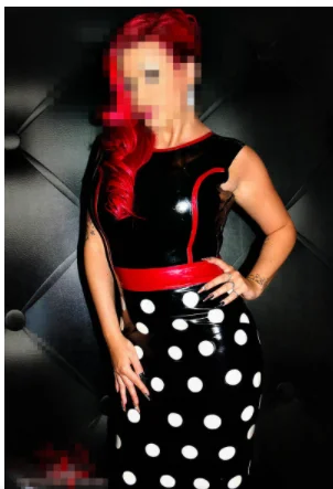 Latex Women black polka dot sexy dress Simple, stylish and generous 0.4mm Size XXS-XXL
Latex Women black polka dot sexy dress Simple, stylish and generous 0.4mm Size XXS-XXL