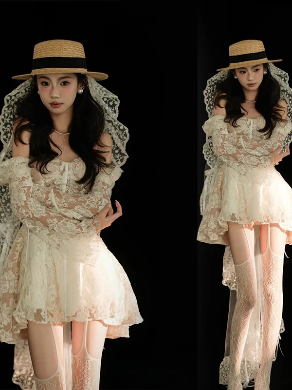 Studio New Style Theme Clothing Court Style Lace Splicing Bubble Sleeve Dress Partition Design Sense Women's Traditional Costume
Studio New Style Theme Clothing Court Style Lace Splicing Bubble Sleeve Dress Partition Design Sense Women's Traditional Costume