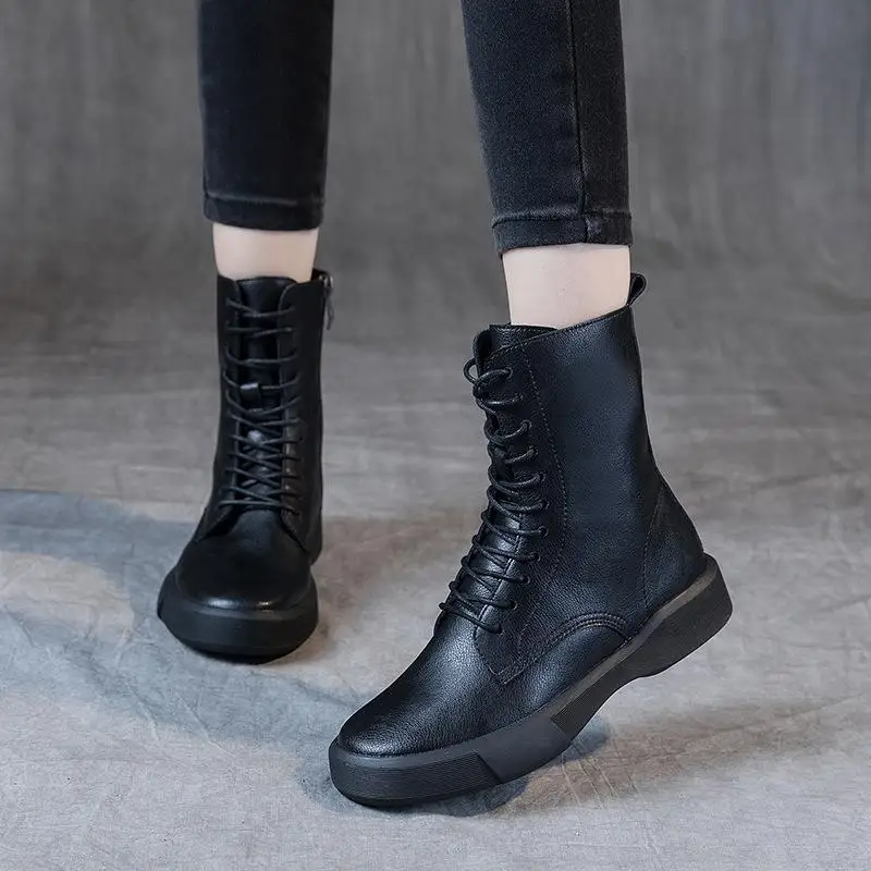 Vintage Fleece Lined Genuine Leather Women's Short Boots Side Zip Casual round Toe Flat Heel Rubber Outsole Fashion Booties
Vintage Fleece Lined Genuine Leather Women's Short Boots Side Zip Casual round Toe Flat Heel Rubber Outsole Fashion Booties