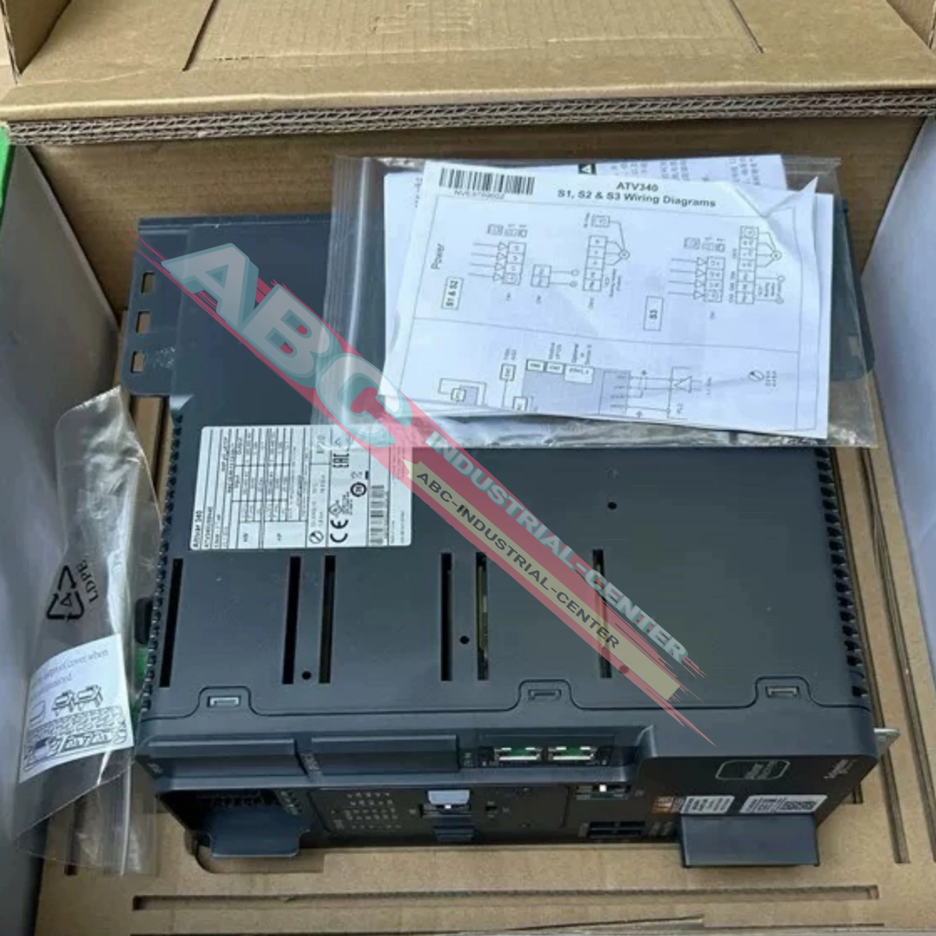 Frequency converter ATV340U75N4 7.5kW 380-480V ATV340U75N4E 380-480V 7.5kW new in box
Frequency converter ATV340U75N4 7.5kW 380-480V ATV340U75N4E 380-480V 7.5kW new in box