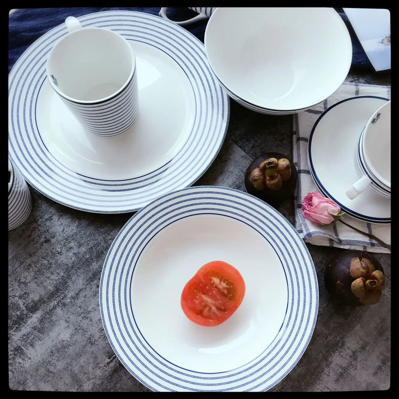 Roland original brand underglaze color ceramic Western tableware coffee steak dish coffee cup bowl
Roland original brand underglaze color ceramic Western tableware coffee steak dish coffee cup bowl