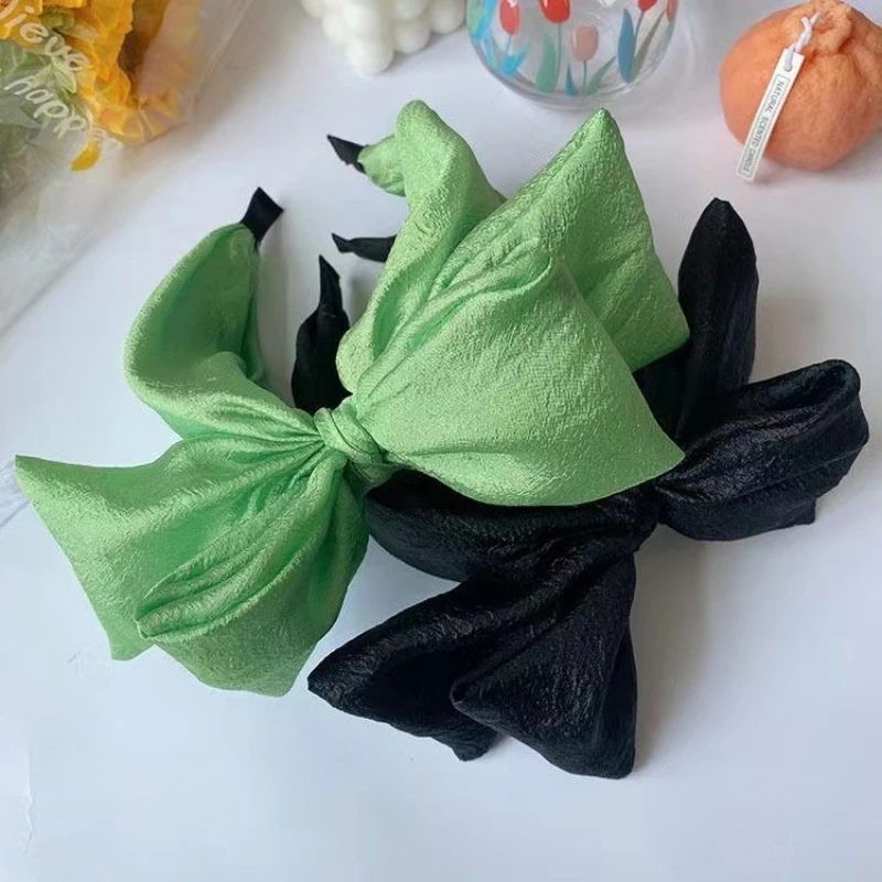 New Fashion Big Bow Knot Hairband Casual Fresh colorful Headwear Korean Women Headband Summer Turban Wide Side Hair Accessories
New Fashion Big Bow Knot Hairband Casual Fresh colorful Headwear Korean Women Headband Summer Turban Wide Side Hair Accessories