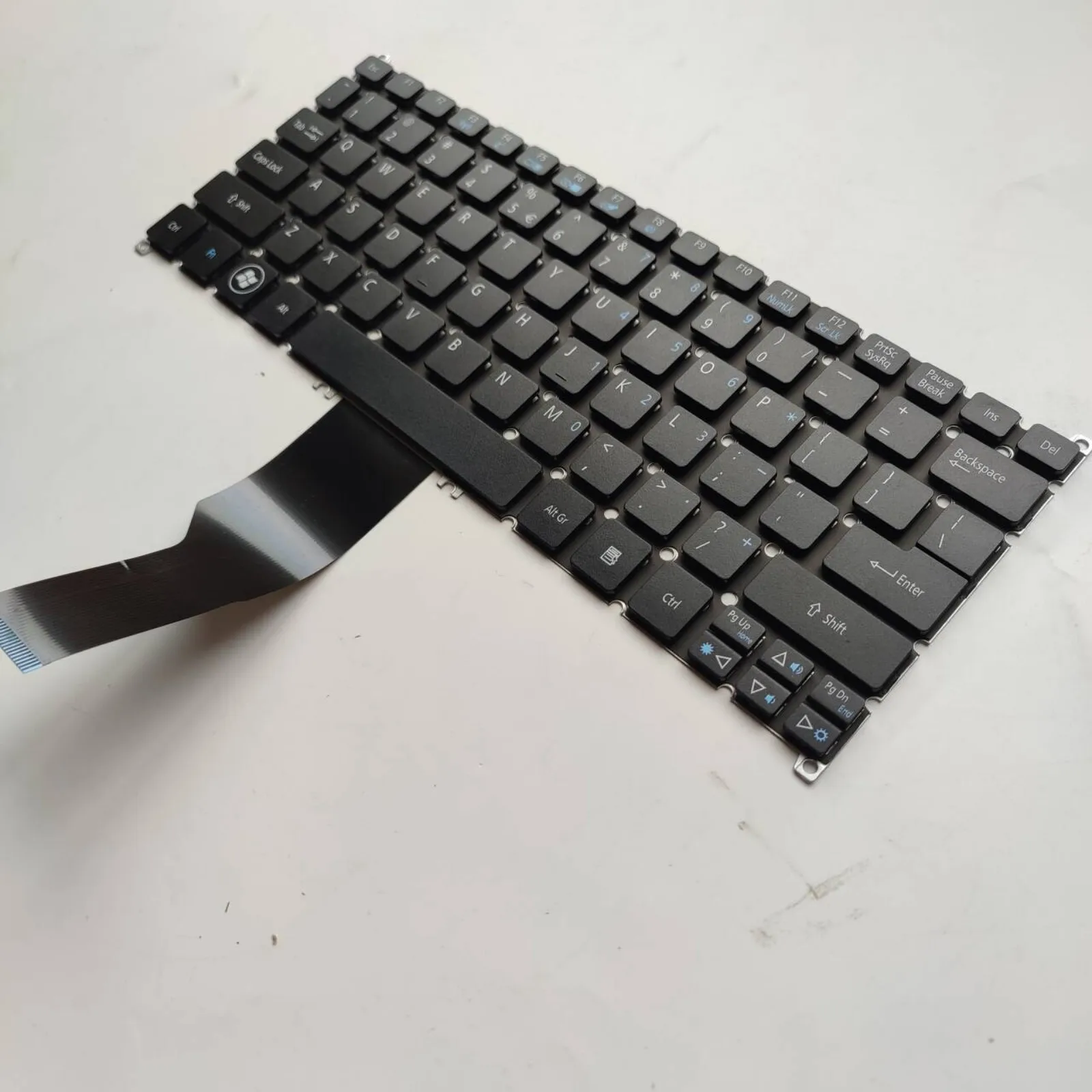 for Acer Ultrabook Aspire V5-122 V5-122P V5-132 V5-121 V5-123 V5-131 V5-171 V5-121-0855 V5-121-1678 Laptop keyboard US Layout
for Acer Ultrabook Aspire V5-122 V5-122P V5-132 V5-121 V5-123 V5-131 V5-171 V5-121-0855 V5-121-1678 Laptop keyboard US Layout