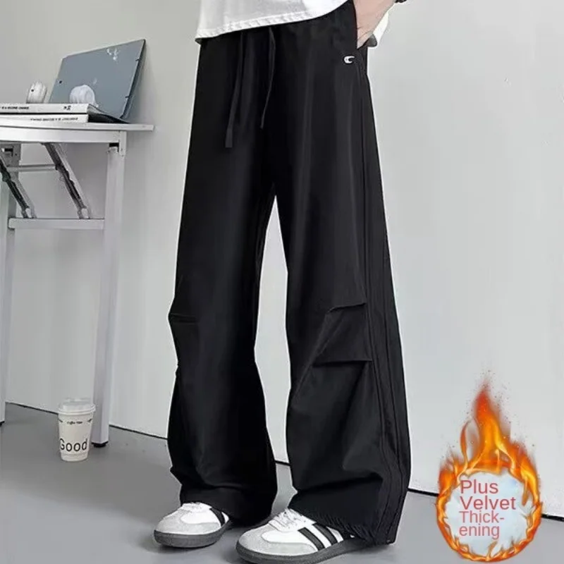 American style high street navy blue velvet wide leg workwear pants for men 2025 new autumn and winter lazy loose straight leg p
American style high street navy blue velvet wide leg workwear pants for men 2025 new autumn and winter lazy loose straight leg p