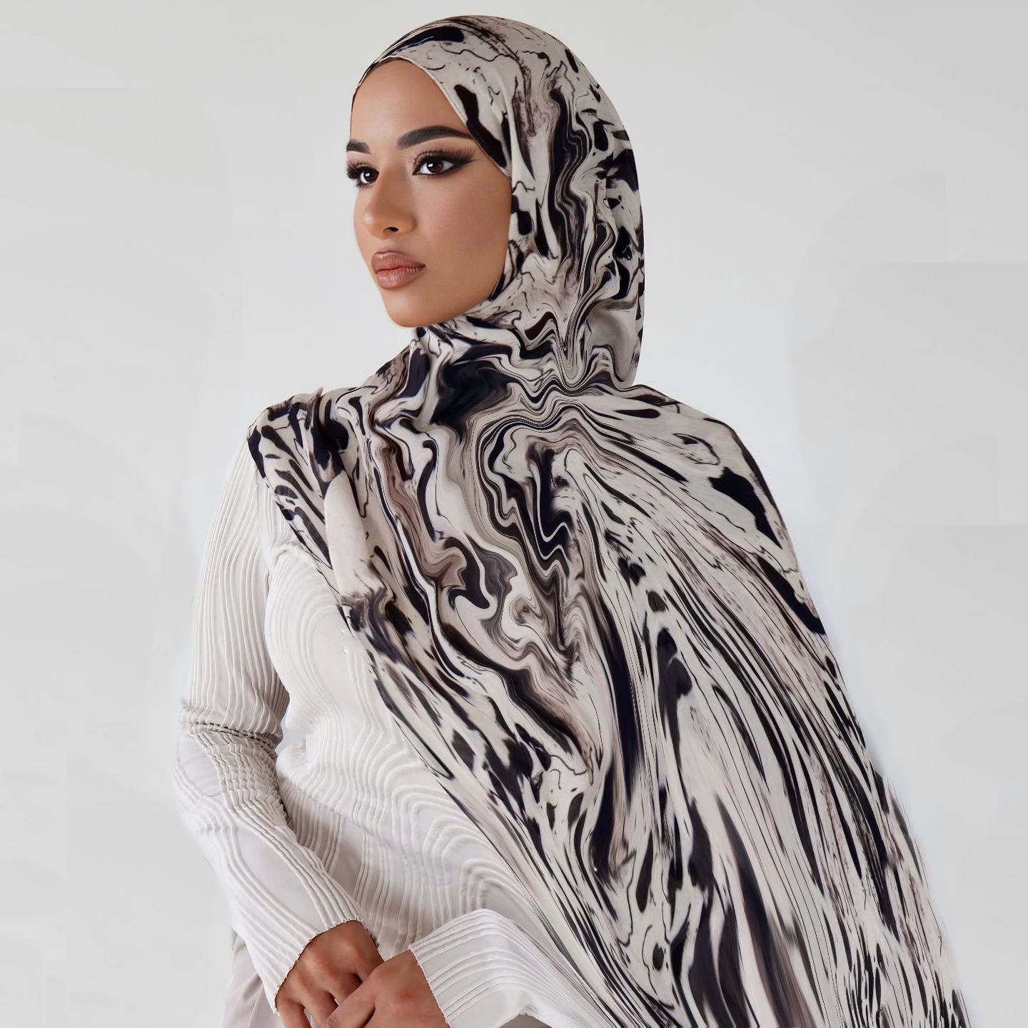 Новый стиль: хиджаб с принтом тай-дай, мягкий шифон премиум-класса, мусульманский шарф с мраморным и водным принтом, легкий платок-хиджаб
Новый стиль: хиджаб с принтом тай-дай, мягкий шифон премиум-класса, мусульманский шарф с мраморным и водным принтом, легкий платок-хиджаб